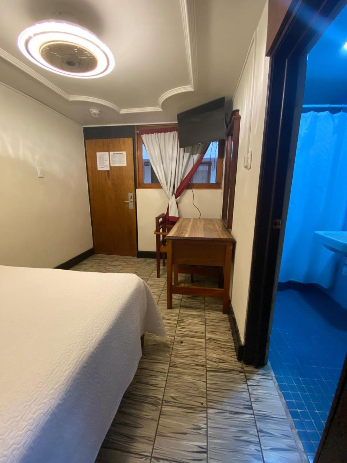 Hotel Flamingos De Ciudad Guzman Kültér fotó